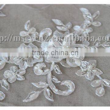 Pure White 3d Flower Lace Bride Pearls Flower Embroidery Lace Fabric