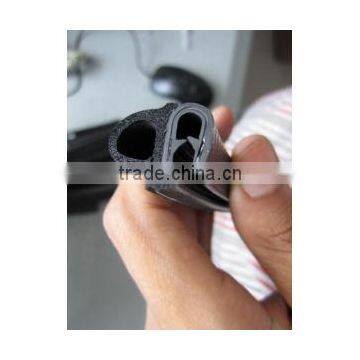 Customized Truck Door Weather Stripping photo-2