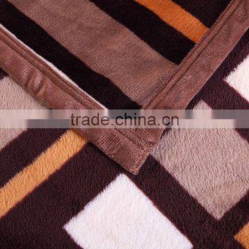 Latticed Pattern Warm Wool Blankets Fleece Blanket photo-5