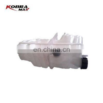 1385966 1765735 1370707 Coolant Expansion Tank For SCANIA 1511775 1421090 1894478