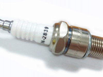 Caterpillar CAT 3406 Spark Plug 4W-2256 4W2256