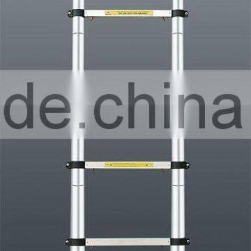 Aluminium folding ladder