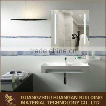 Wall Mounted Bathroom Illuminated Bathroom Mirror