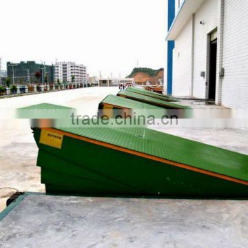 China Jinchuan hydraulic stationary dock ramp