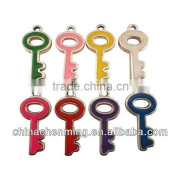 2014 new design cheap colorful acrylic key beads accessory