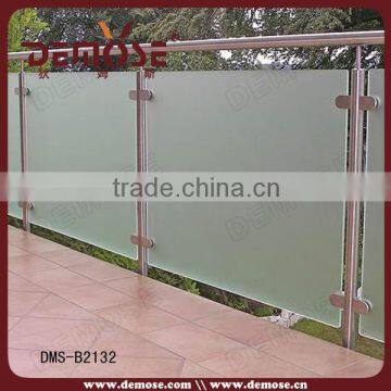 DEMOSE outdoor hand rails stained glass panel