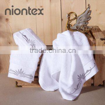 Superior Durability Yoga Towel for Hotel & Home Use With Full Package Service photo-4