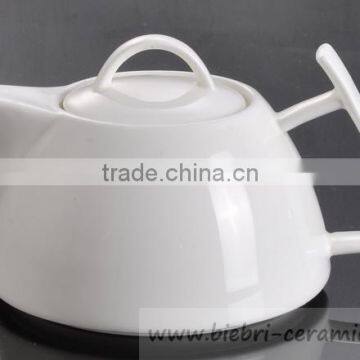 450ml plain white color ceramic coffee and tea pots for home, hotel, restaurant, promotion, etc.