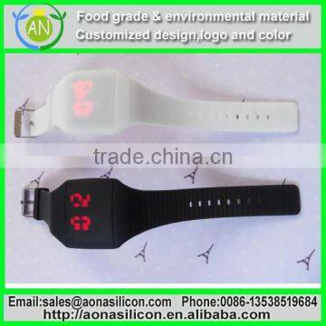 2015 Christmas Day New arrival Factory direct sale digital touch screen silicone led watches