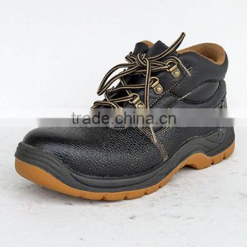 Non-slip oil safety shoes