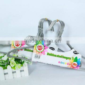 Aundry Product Anti Slip Metal Pvc Coated Clothes Hanger photo-2