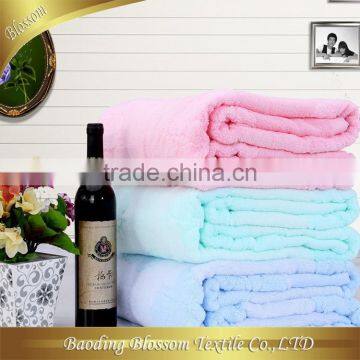 Microfiber Blanket Solid Color Fleece Blanket HRM Double Ply Bedding Blanket for Gift