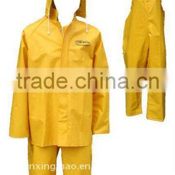 PVC/Poly/PVC Rain Suit