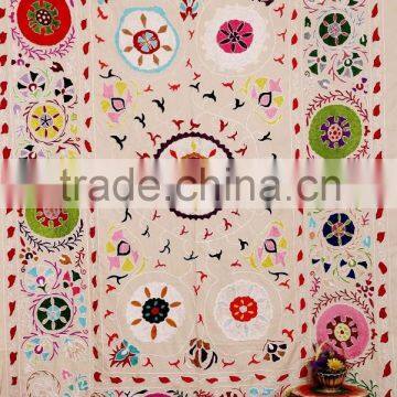 Indian Beautiful Uzbek Embroidery Suzani Tapestry Floral Suzani Fabric Quilt Hippie Gypsy Suzani Blanket