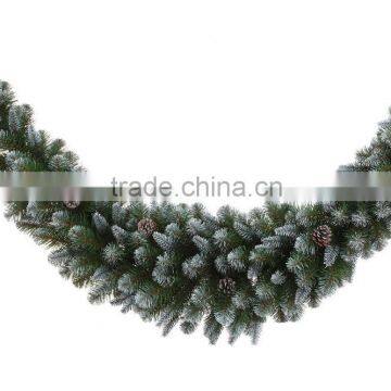 New design snowing effect 6 ft artificial christmas swag