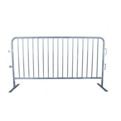 Event Crowd Control Barrier With Quick-Release Mechanism and Onsite Assembly Support