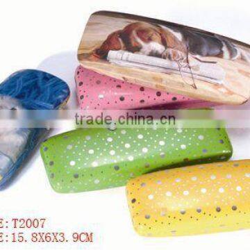 2013 new style kids glasses cases metal eyeglass case,wall mounted glass display cases