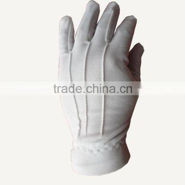 white cotton hand gloves 01