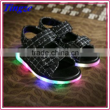 Top quality Led Flashing Shoe Summer children shoes Newwst style Kids Sandals