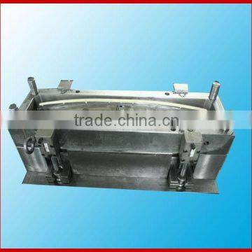 auto parts mould,injection bumper mold.
