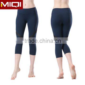 With mesh design women breathable yoga pants capri yoga pants wholesale