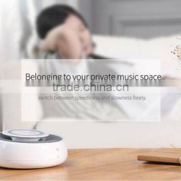 Nillkin Cozy NFC Bluetooth Speaker With MC2 Wireless Charger Alarm Clock Support Phone Call Aux Audio Input Fashion Ornaments photo-2