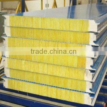 Insulated glass fiber sandwich panels