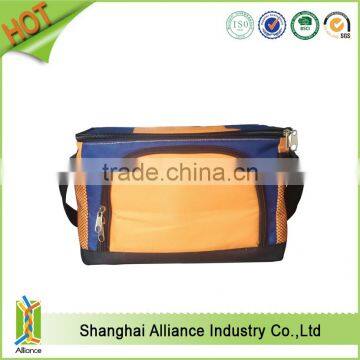 Convenient Outdoor Lightweight Cooler Lunch Bag for Dinner Drinks Carrier Lunchbag