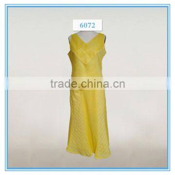 Women Embroidery Elegant Skirt Suit and Business Suits photo-2