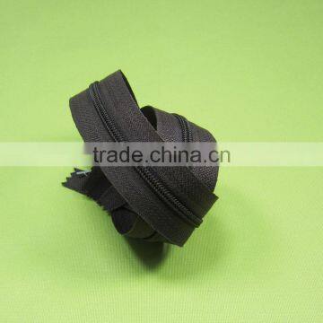 Free Sample Quality Warantee Lead Free Nickel Free Eco Friendly Rolls Long Chain Nylon Zipper for Sofa photo-4