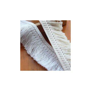 Fringe lace