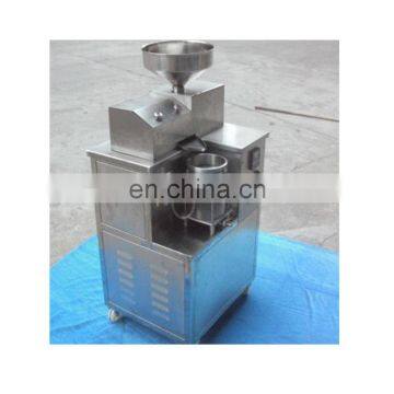 The newest oil extraction machine/oil presser/oil press machine with high capacity for sale