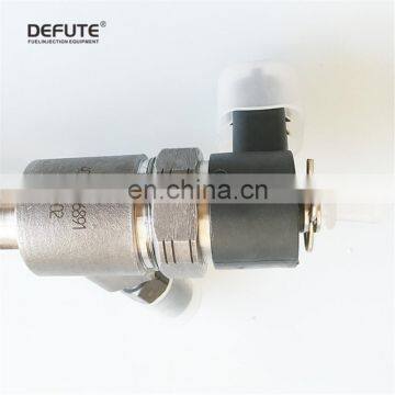 0445110710 Common Rail Injector Assembly, Built in F00VC01359 Valve Assembly, 0445110710 Diesel Injector. photo-2