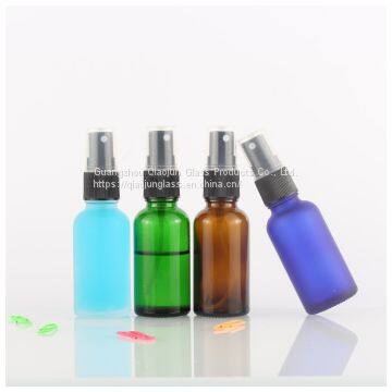 European Fashionable Design 10Ml Green Essential Oil Glass Bottles With Sprayer Pump