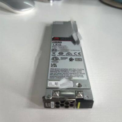 02354UKT 1.6TB SSD NVMe Half-Palm(6