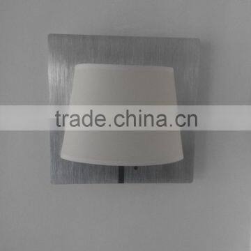 Fabric and Aluminum Material 6.3w Led Wall Lamp photo-3
