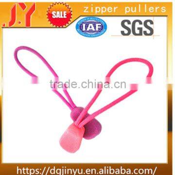 China Factory Hot Sell Custom Zipper, Plastic Zipper Puller with Cord