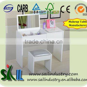 Wooden Dressing Cabinet with Mirror, Make up Table