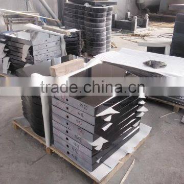 good quality black monument