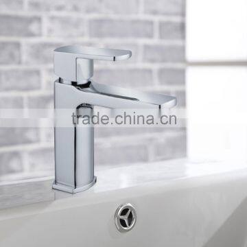 Fashionable Long Neck Chrome Plated Single Lever Basin Mixer photo-4