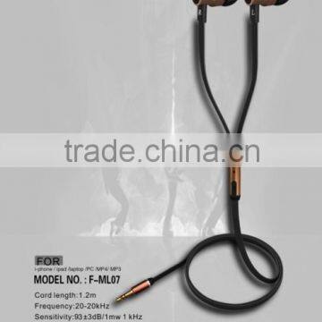 CE/RoSH heavy bass mp3 earphone with factory supply