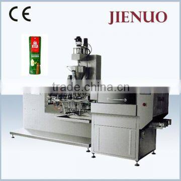 Automatic vacuum machine packing
