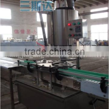 Automatic Glass Bottle Cork closing Machine