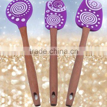 Perfect Kitchen Bakeware Kit Colorful Silicone Rubber Spatula 3 Pcs Set