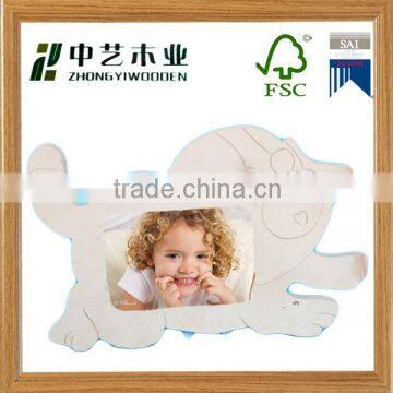 wholesale FSC&SA8000 wall hanging wooden photo picture frame in gifts&crafts