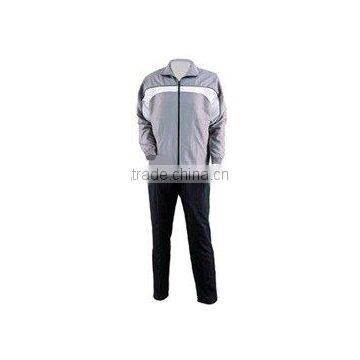 sport training suit