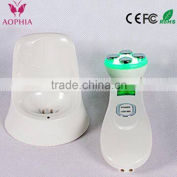 Newest Handheld Home Use RF/EMS and 6 colors LED light therapy beauty machine Skin Care Beauty machine