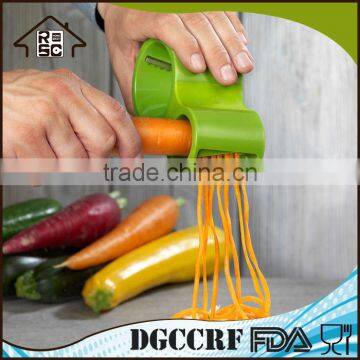 New Design Vegetable Spiral Slicer,Plastic Spiral Vegetable Slicer Chopper photo-2