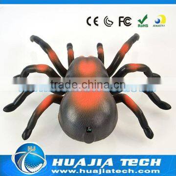 Simulation 360 turn rc spide plastic insect toy infrared insect model