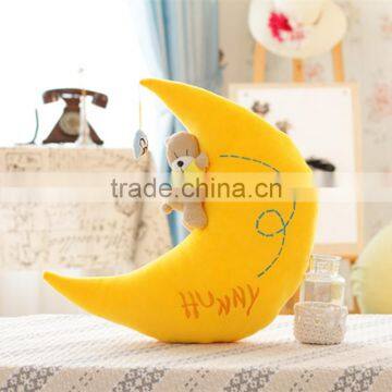S17020A Cheap Decorative Moon Shaped Pillow Cushion photo-4